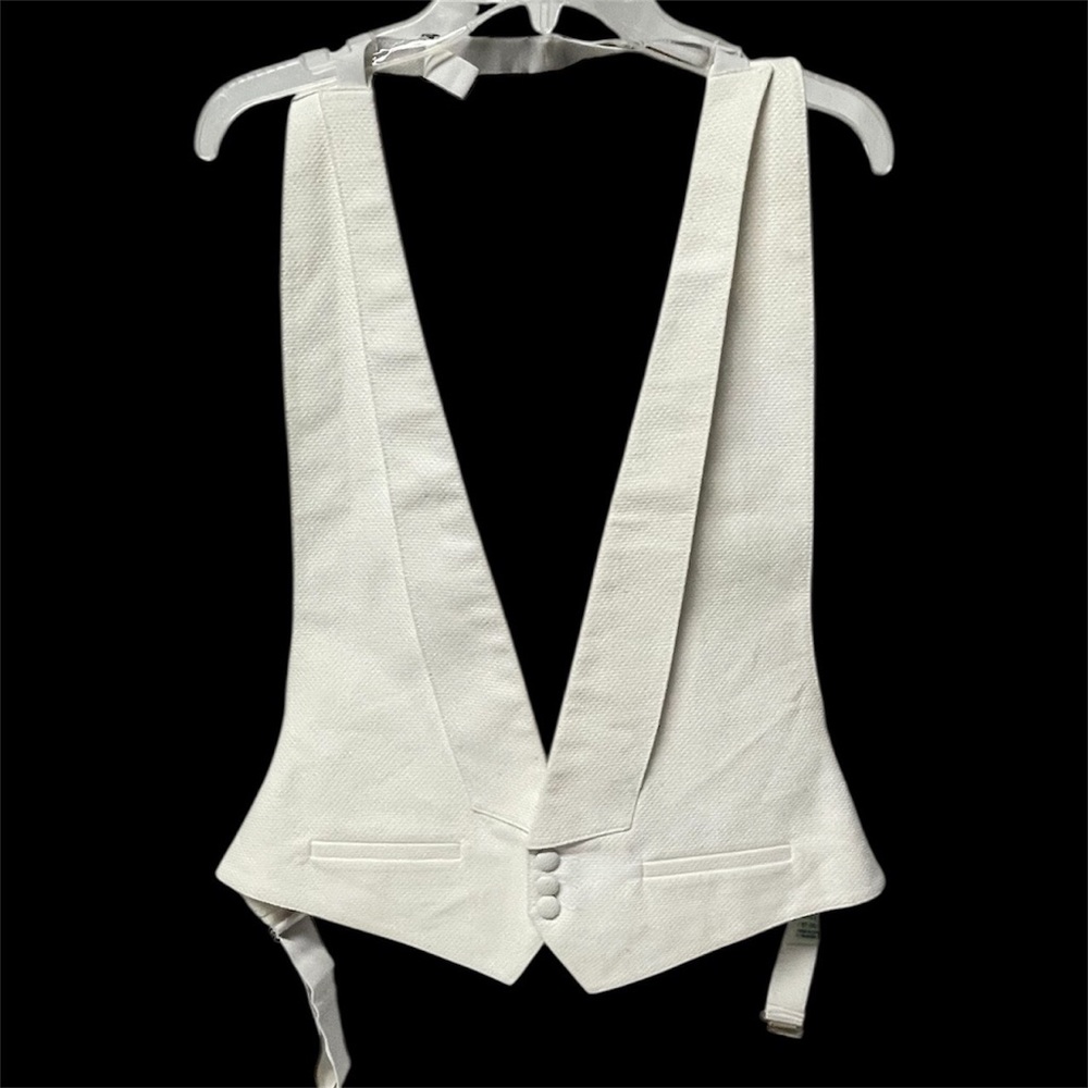 Tuxedo Jacket - Elegant Formal Vest Bow Tie Wash and Wear - Picture 2 of 13